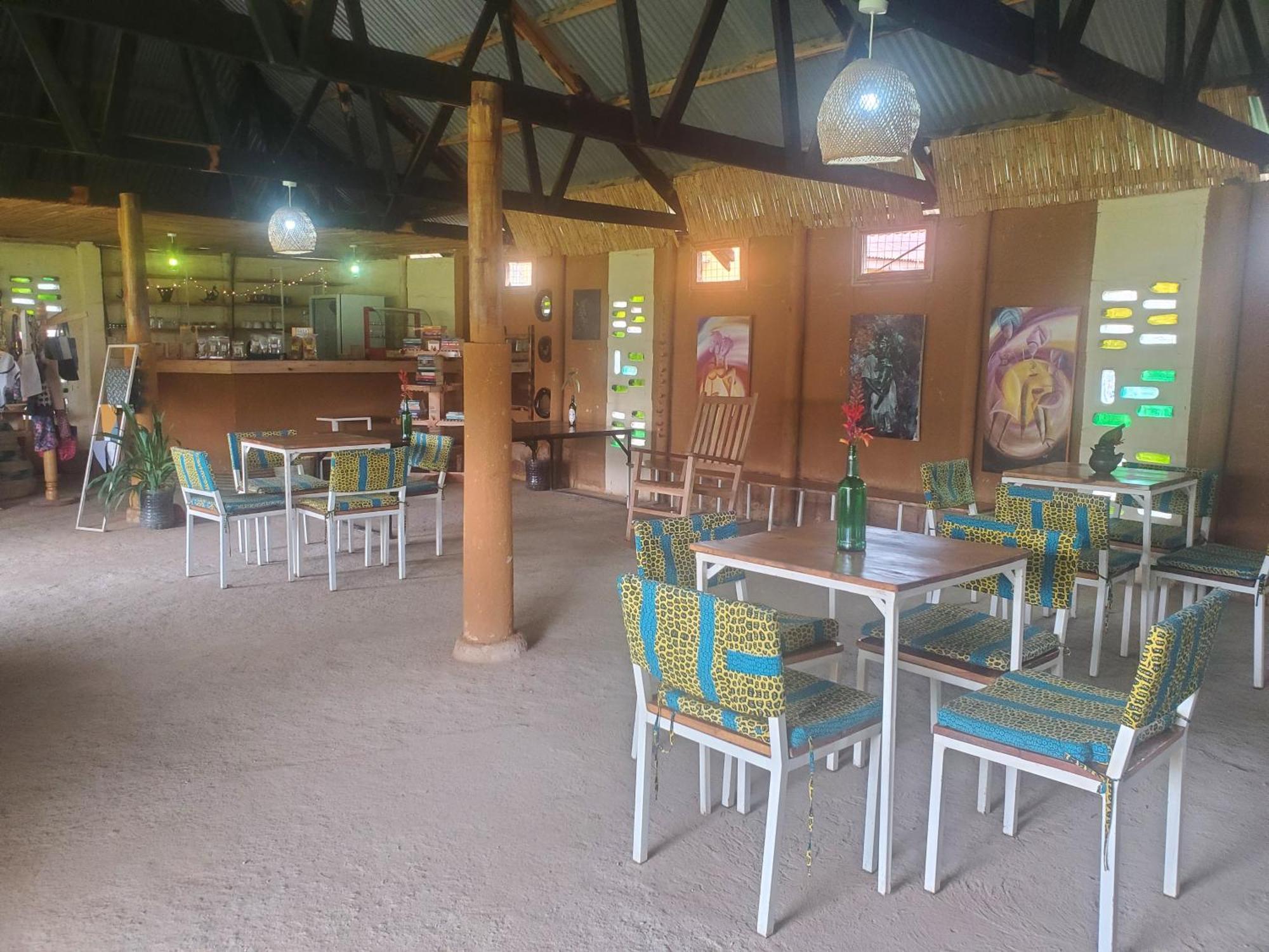 Gaia Eco Hub Bnb Fort Portal Dış mekan fotoğraf