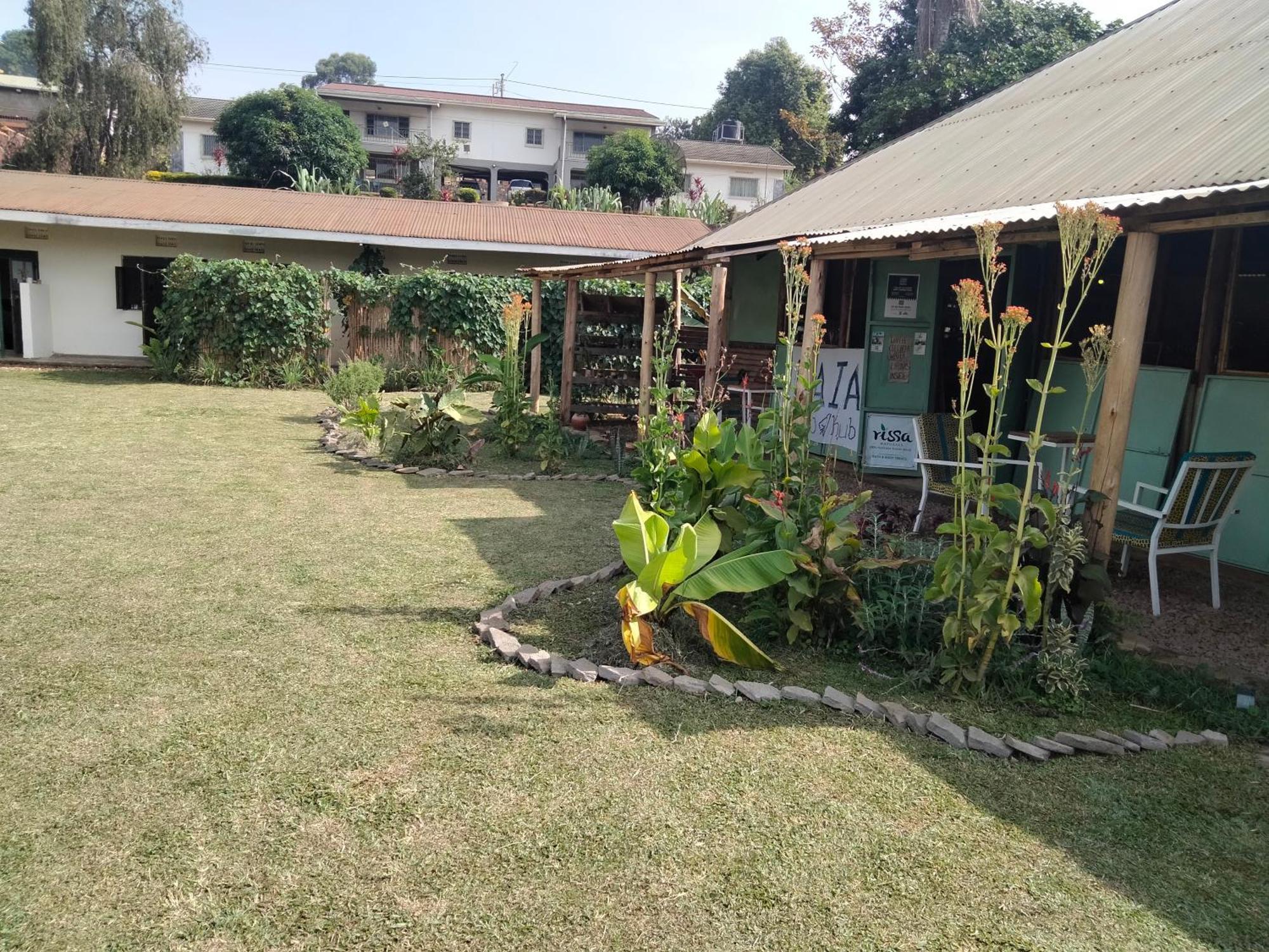 Gaia Eco Hub Bnb Fort Portal Dış mekan fotoğraf