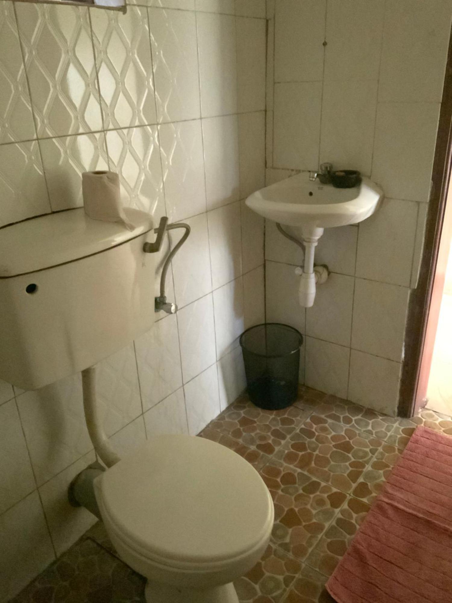 Gaia Eco Hub Bnb Fort Portal Dış mekan fotoğraf